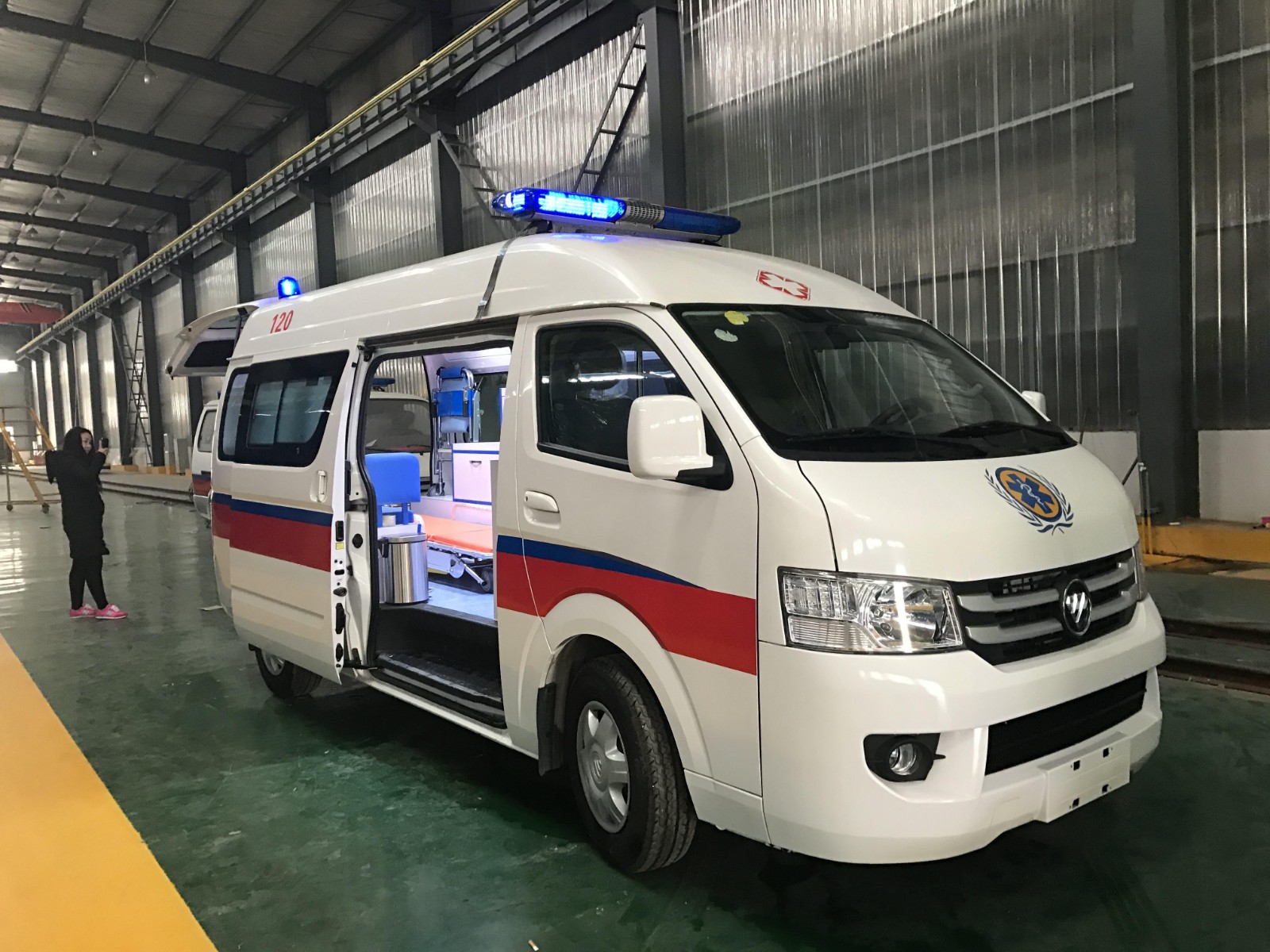 丽江救护车转院