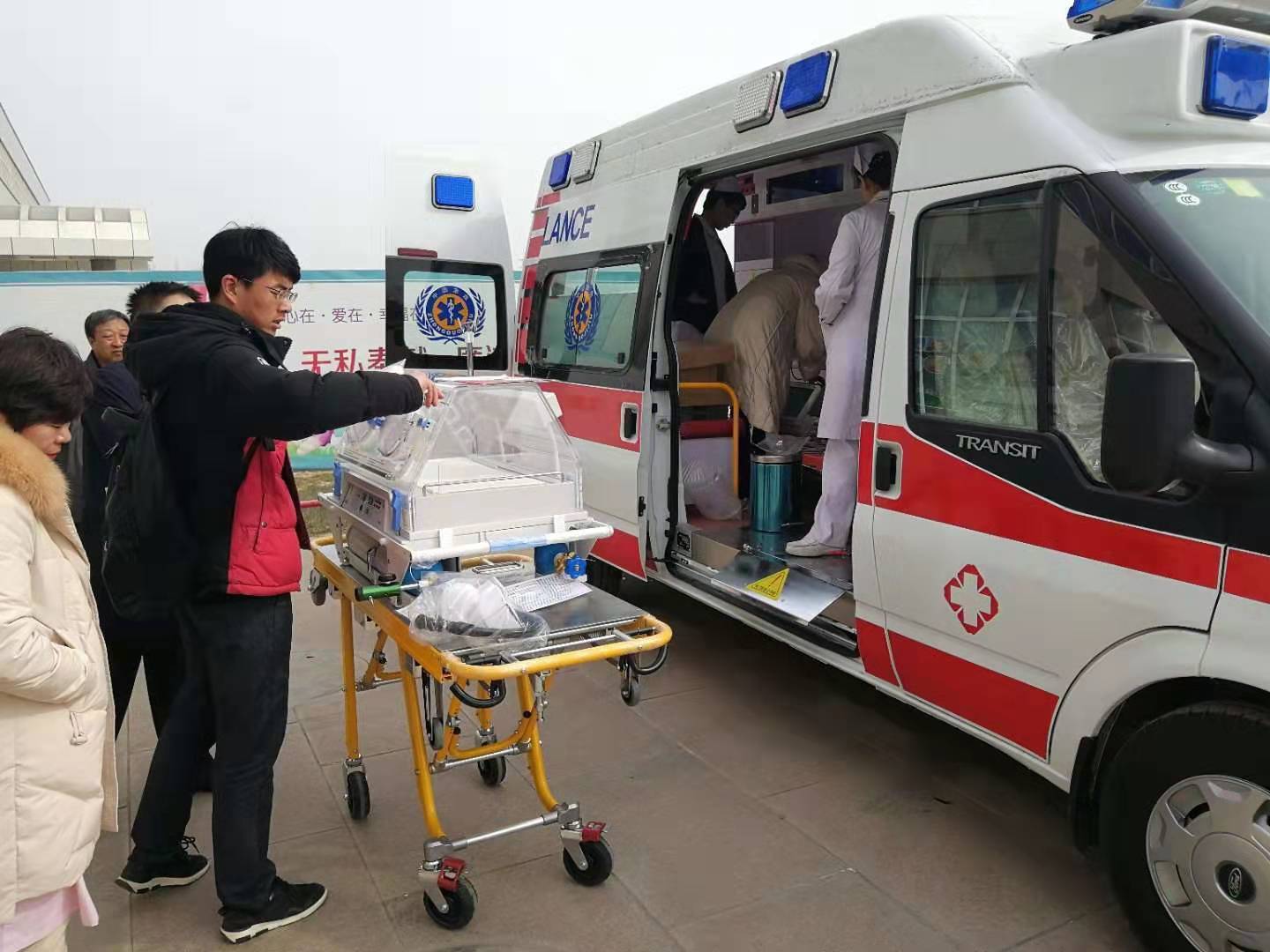 丽江救护车转院